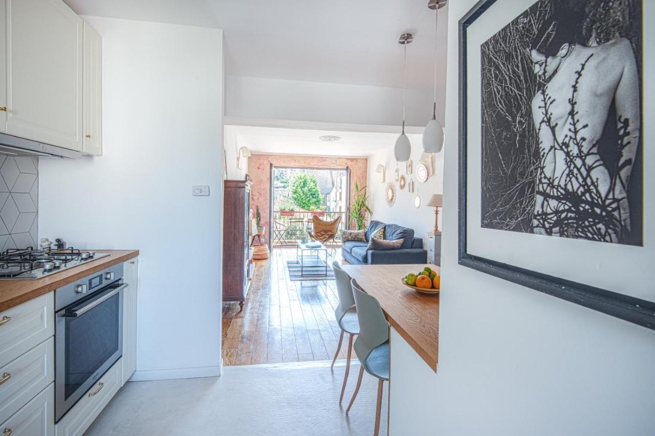 Apartamento Un Balcon Sur Notre Dame Marsella Exterior foto
